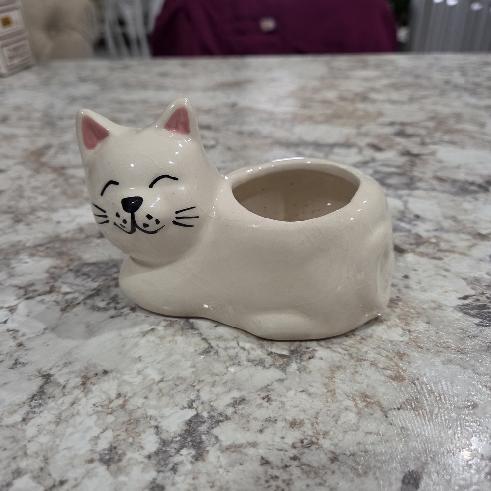 Ceramic Cat Planter - Cream Cat Pot for Small Plants